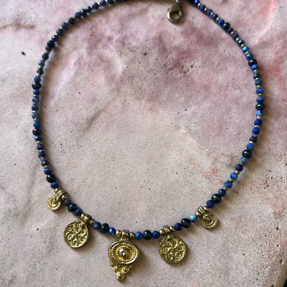 Handmade lapis layering necklace - Picture 6 of 9